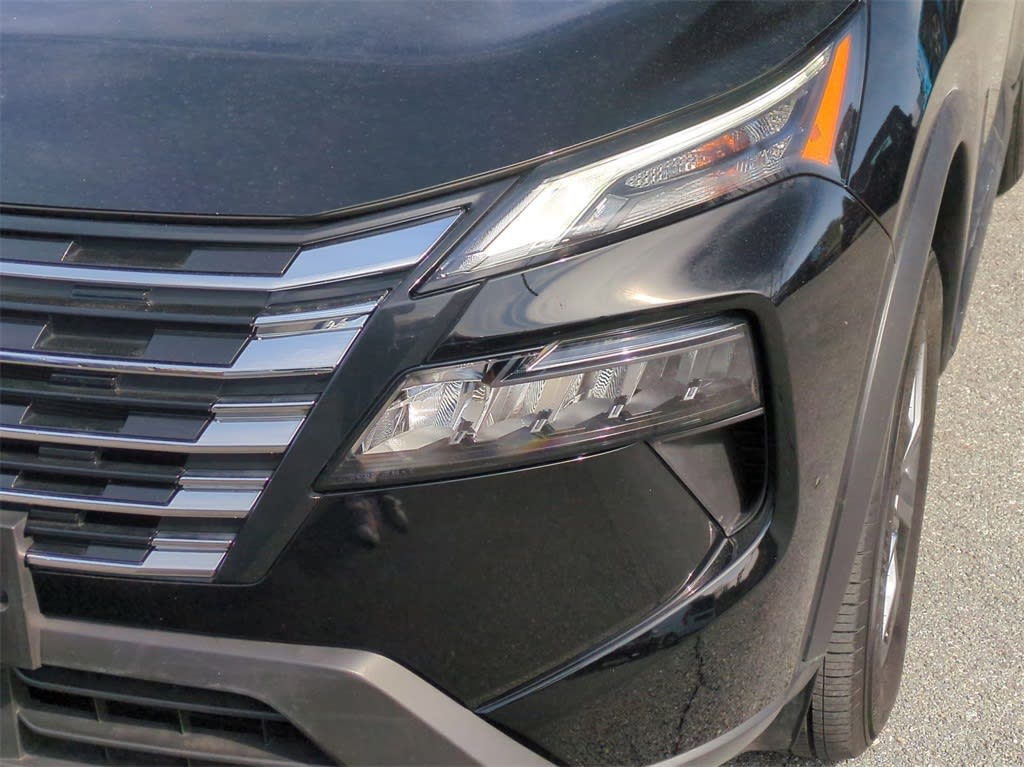2024 Nissan Rogue S 25