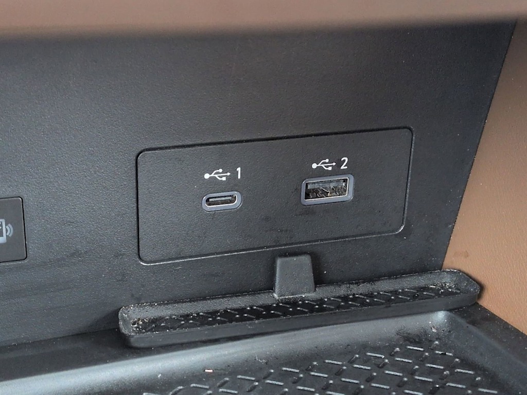 Thumbnail: 2022 Nissan Pathfinder - 38