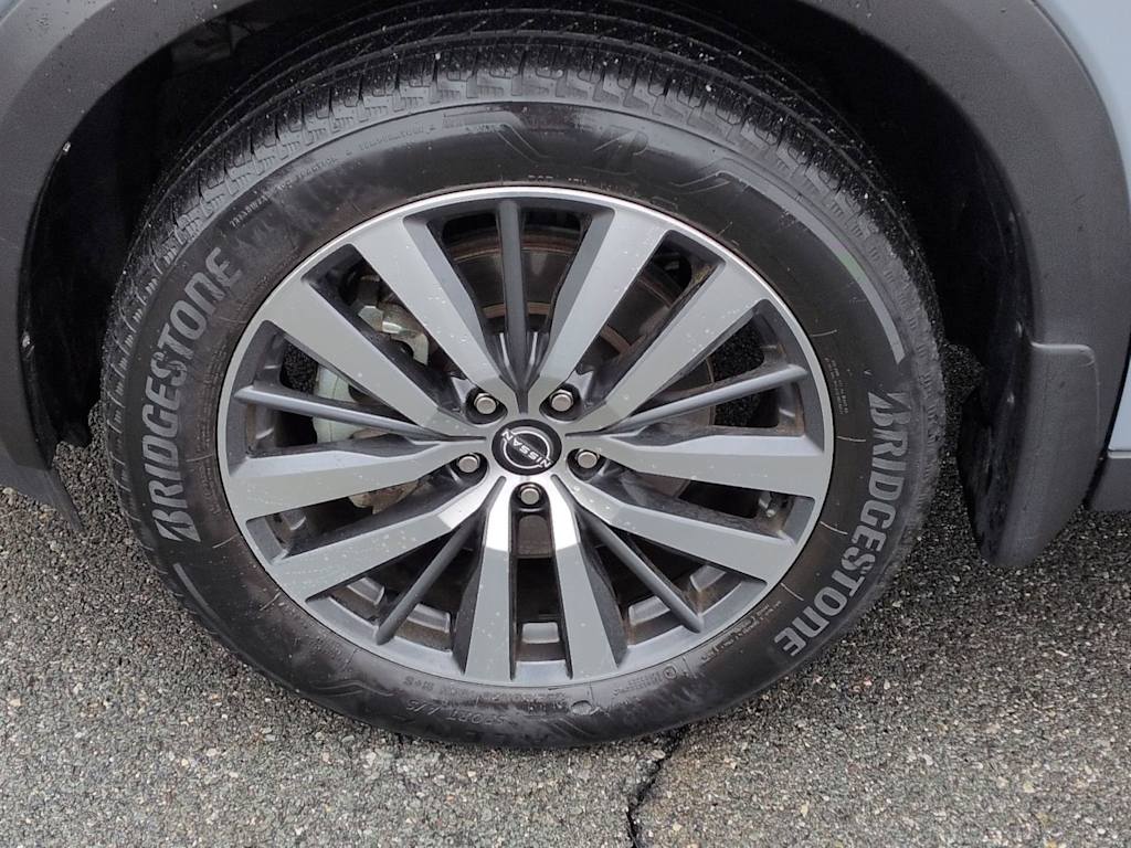 Thumbnail: 2022 Nissan Pathfinder - 7