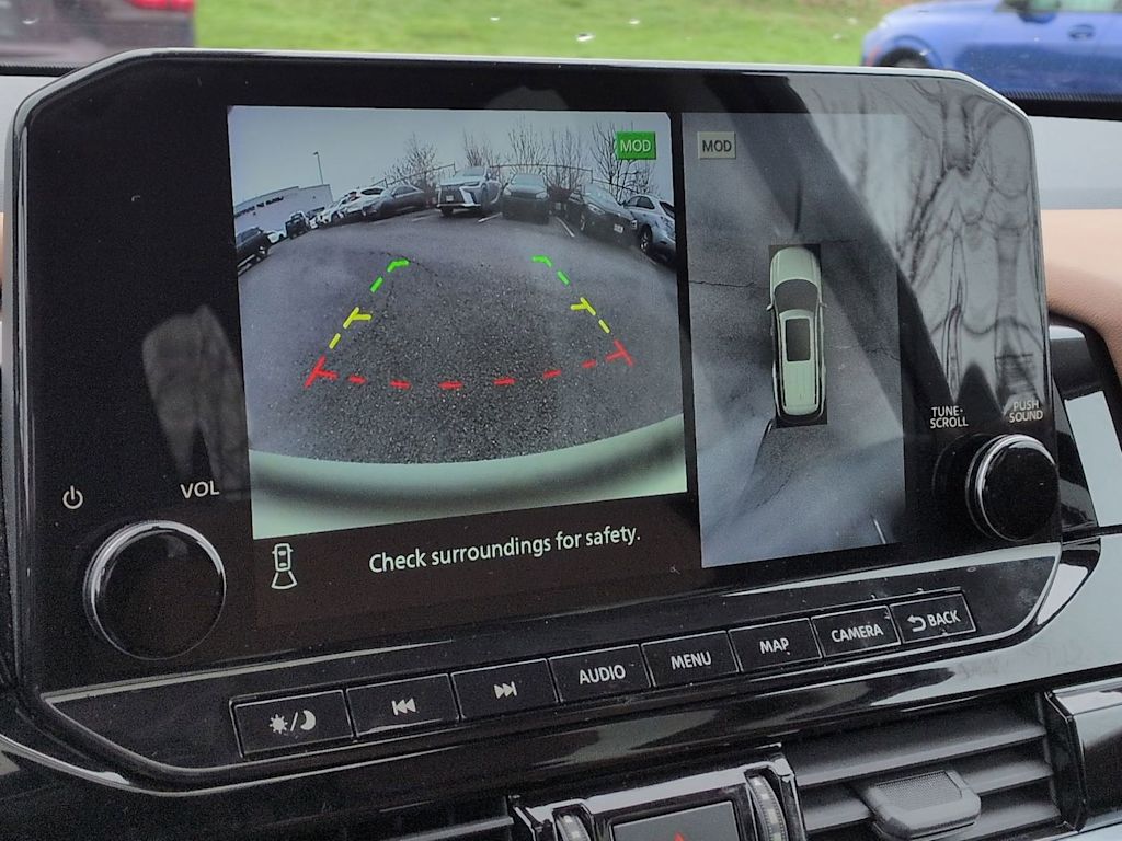 Thumbnail: 2022 Nissan Pathfinder - 36