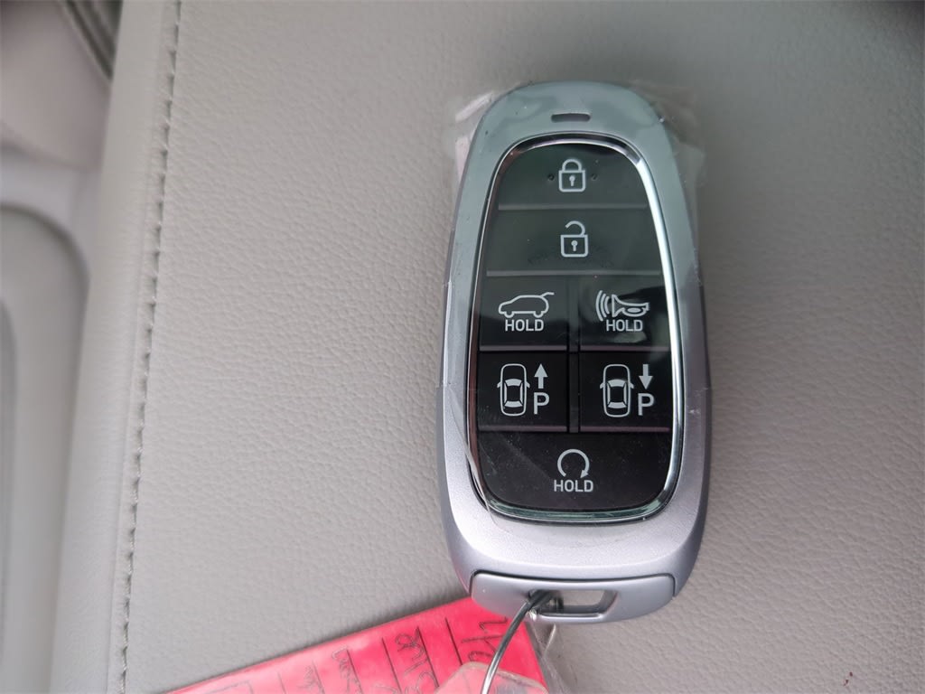 2022 Hyundai Tucson Limited 17