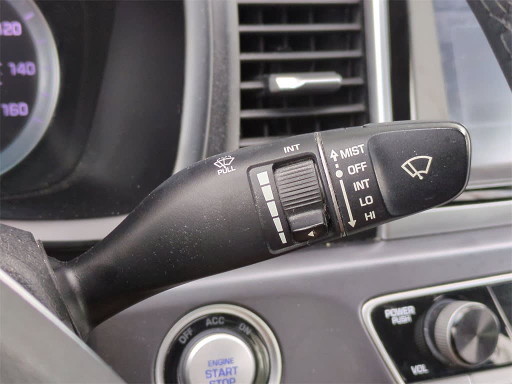Thumbnail: 2018 Hyundai Sonata - 31