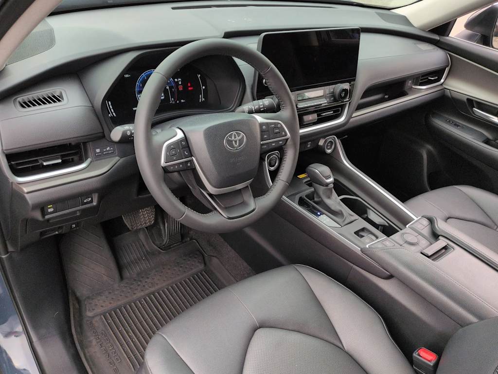Thumbnail: 2024 Toyota Grand Highlander - 2