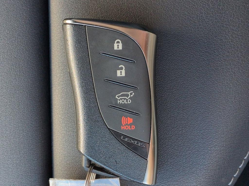 Thumbnail: 2025 Lexus TX - 18