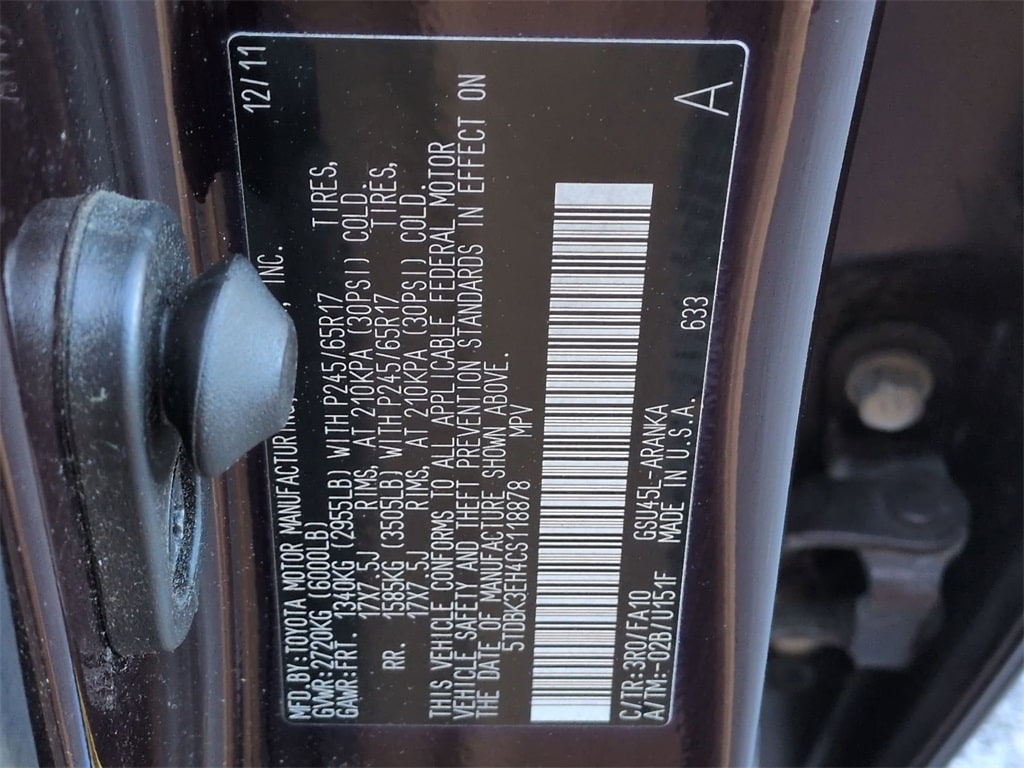 Thumbnail: 2012 Toyota Highlander - 18