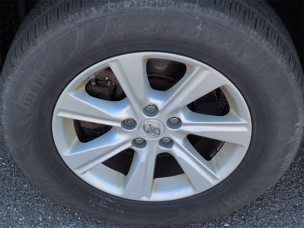 Thumbnail: 2012 Toyota Highlander - 7