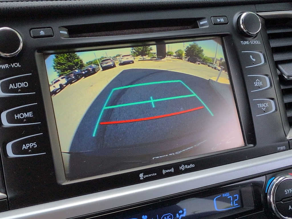 Thumbnail: 2019 Toyota Highlander - 33