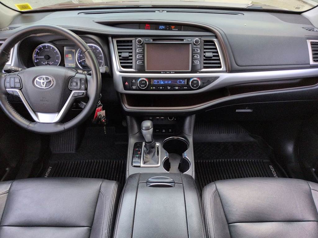 Thumbnail: 2019 Toyota Highlander - 10