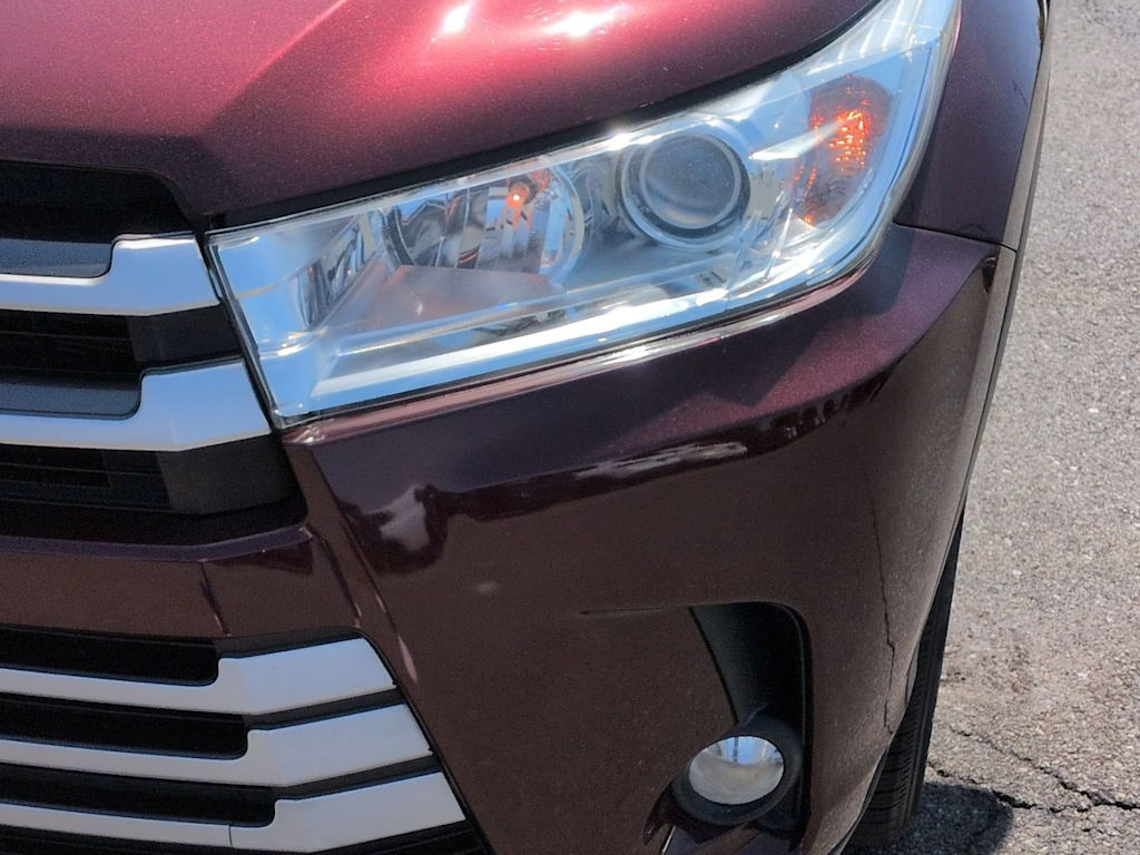 Thumbnail: 2019 Toyota Highlander - 25
