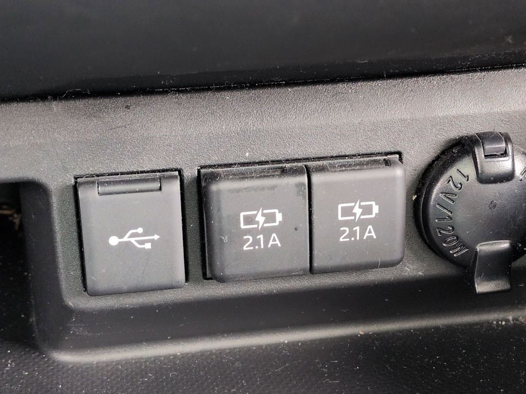 Thumbnail: 2021 Toyota Highlander - 37