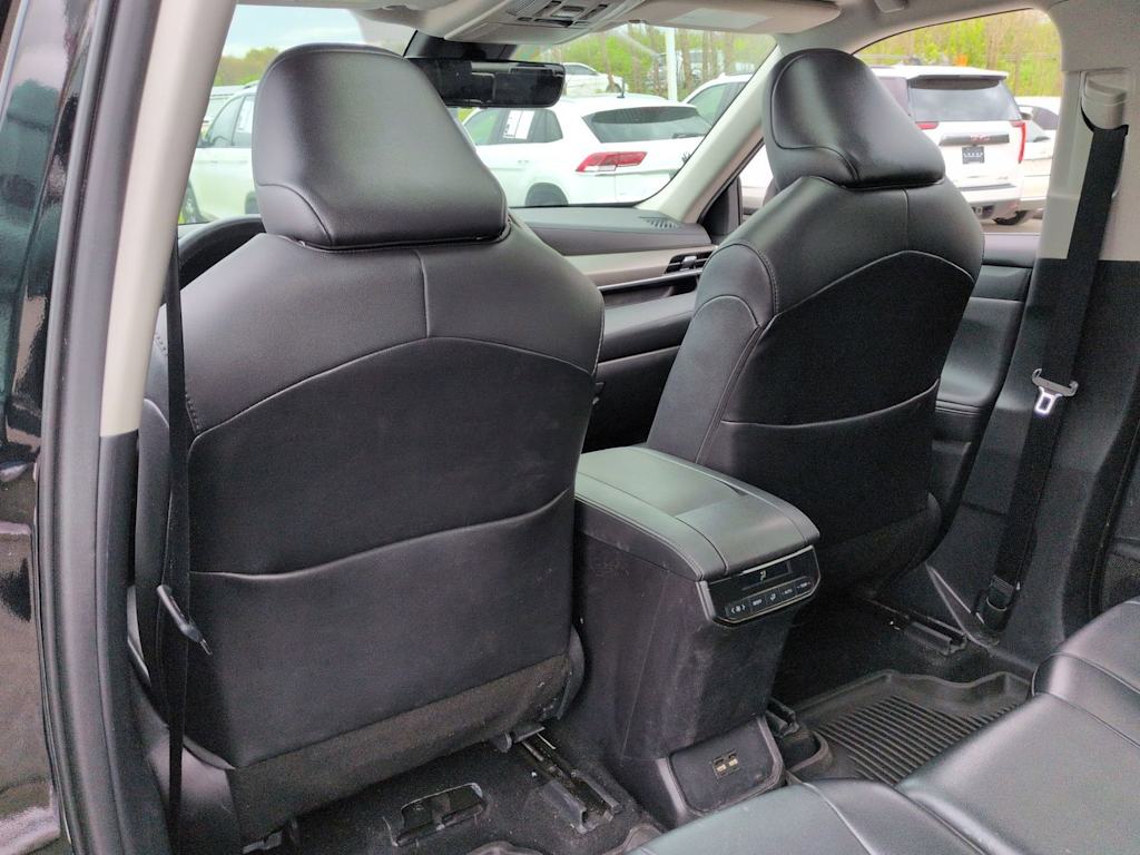 Thumbnail: 2021 Toyota Highlander - 12