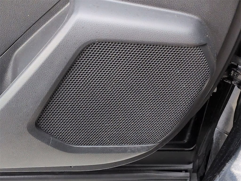 Thumbnail: 2023 Toyota Highlander - 35