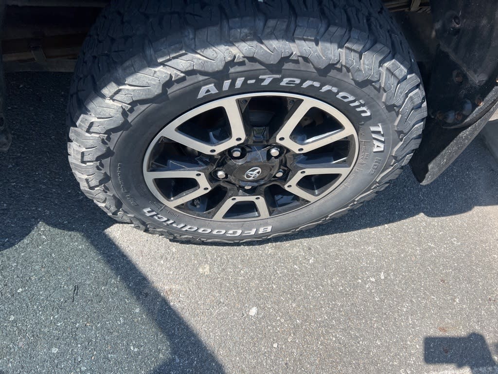 2019 Toyota Tundra Limited 7