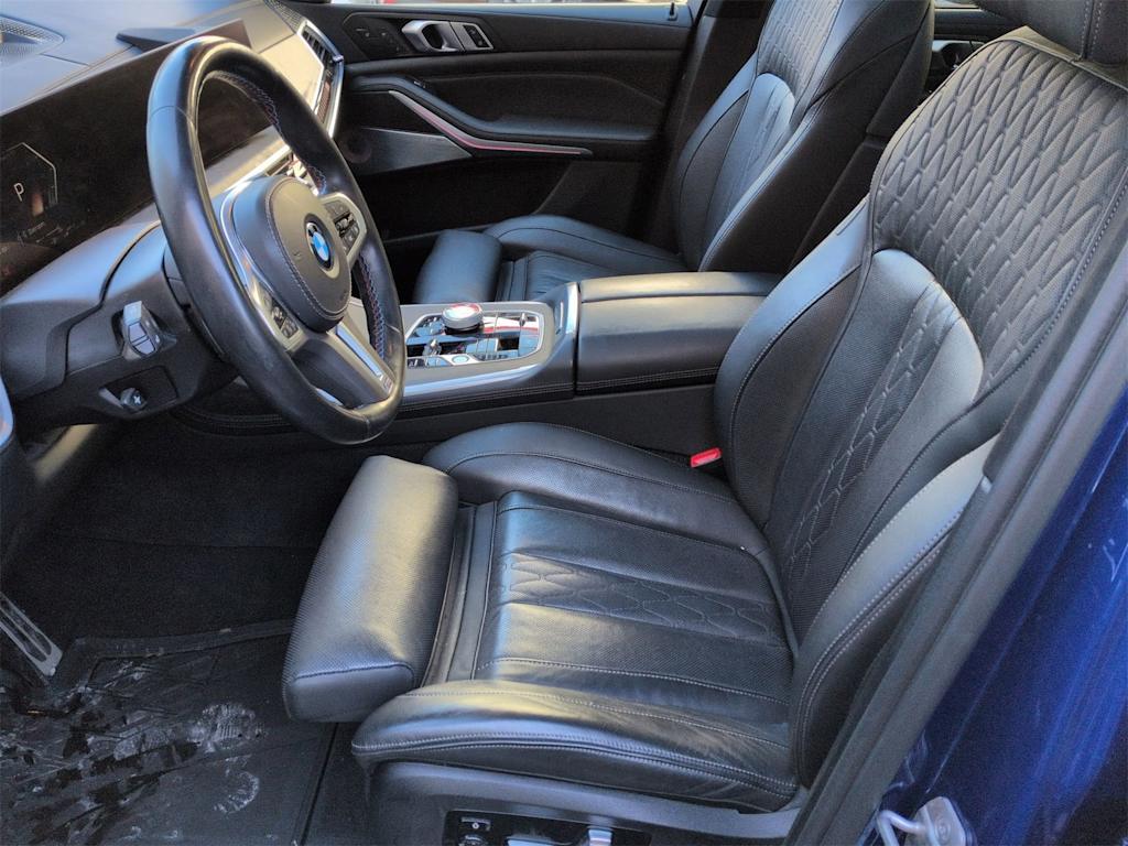 Thumbnail: 2023 BMW X7 - 11