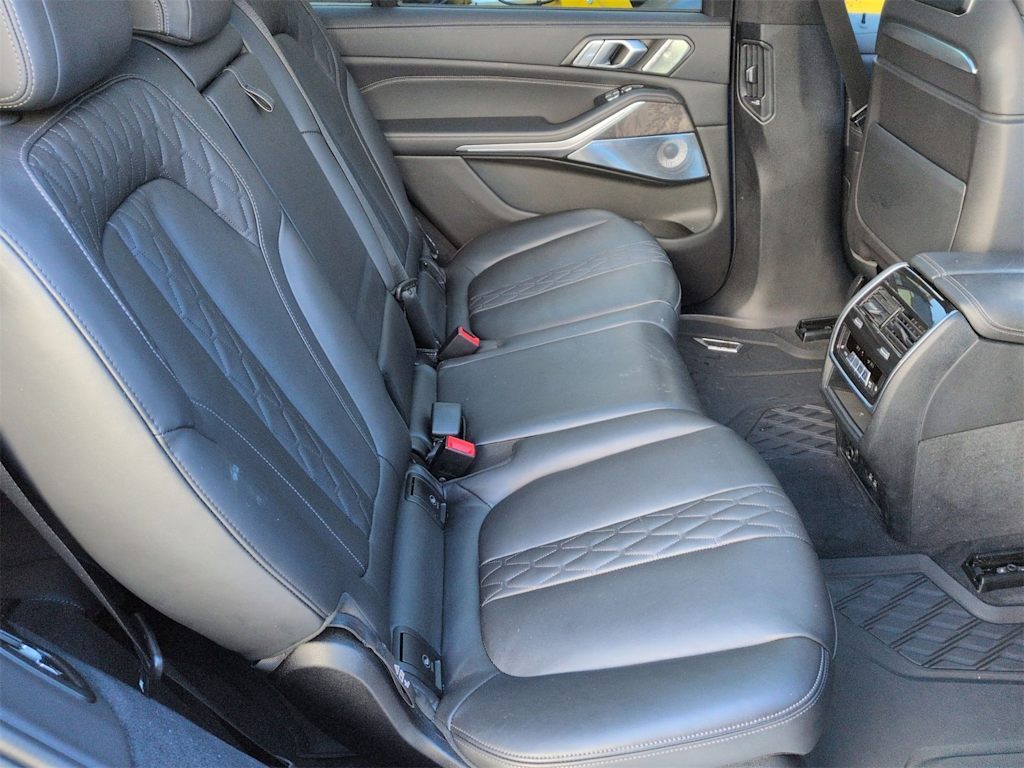 Thumbnail: 2023 BMW X7 - 28