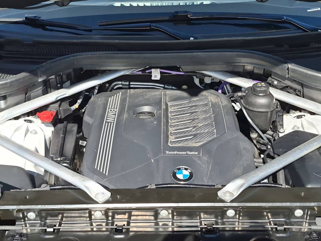 Thumbnail: 2023 BMW X5 - 8