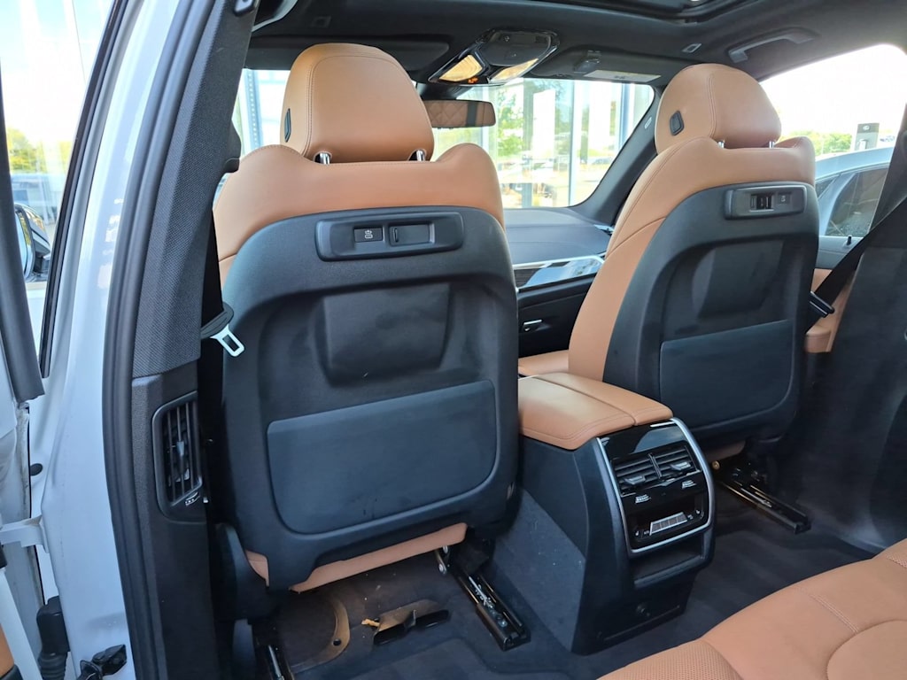 Thumbnail: 2023 BMW X5 - 12