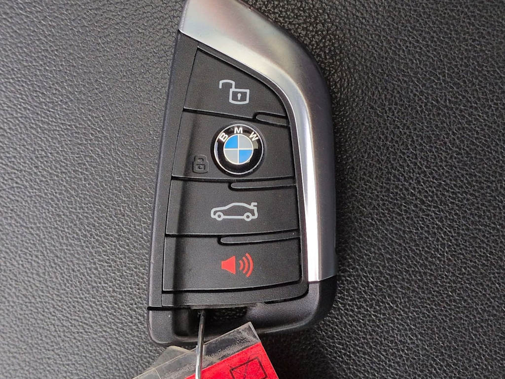 Thumbnail: 2021 BMW X3 - 20