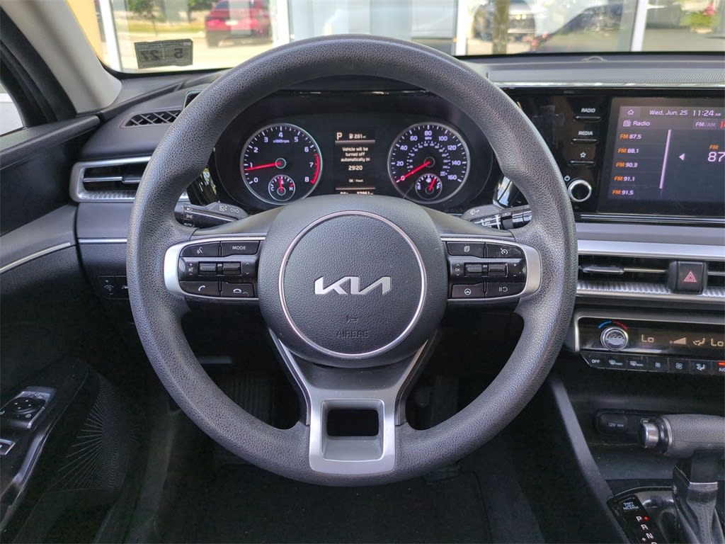 Thumbnail: 2022 Kia K5 - 13