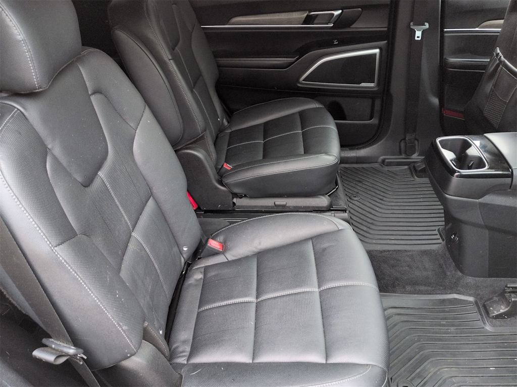 Thumbnail: 2022 Kia Telluride - 12