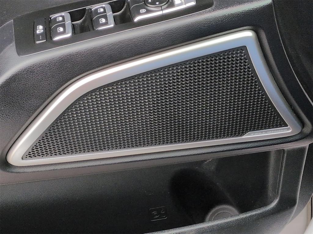 Thumbnail: 2022 Kia Telluride - 36