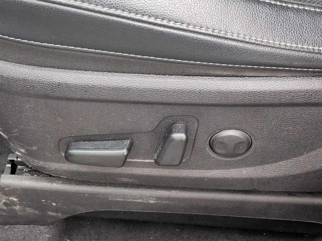 Thumbnail: 2022 Kia Telluride - 27