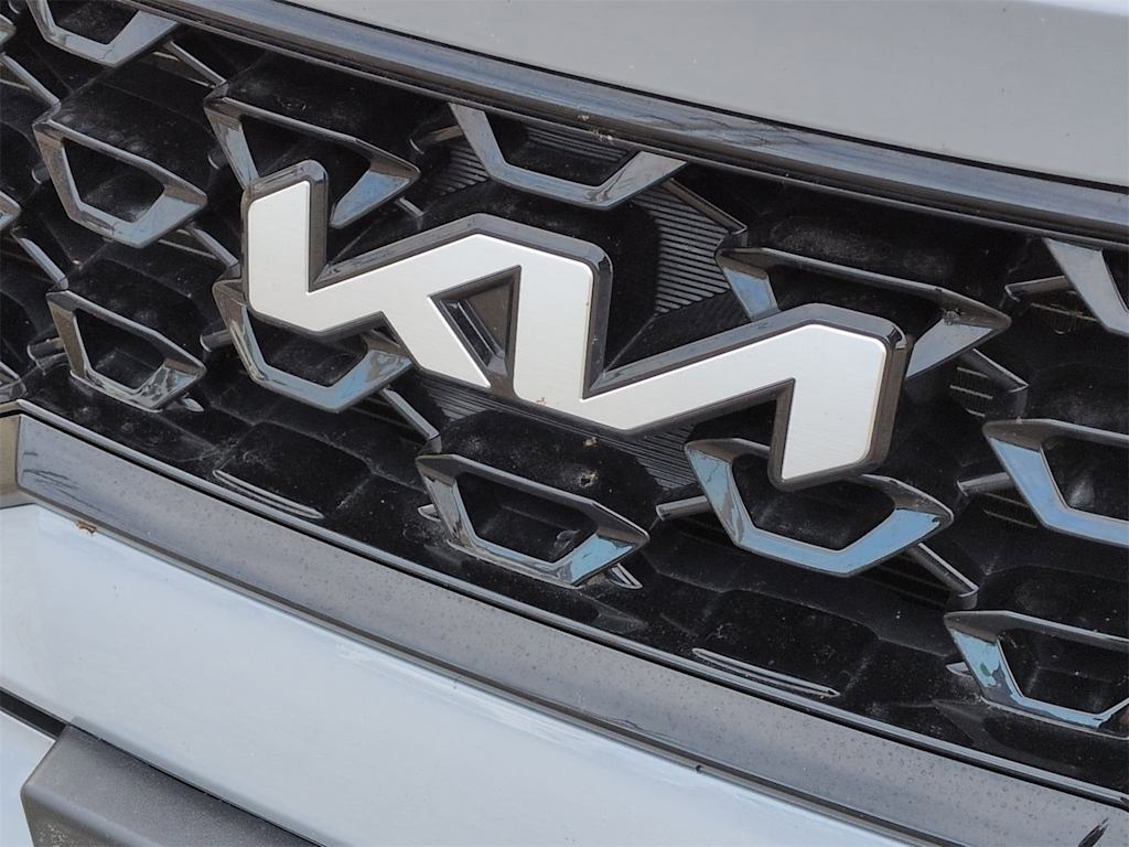 Thumbnail: 2022 Kia Sorento - 9