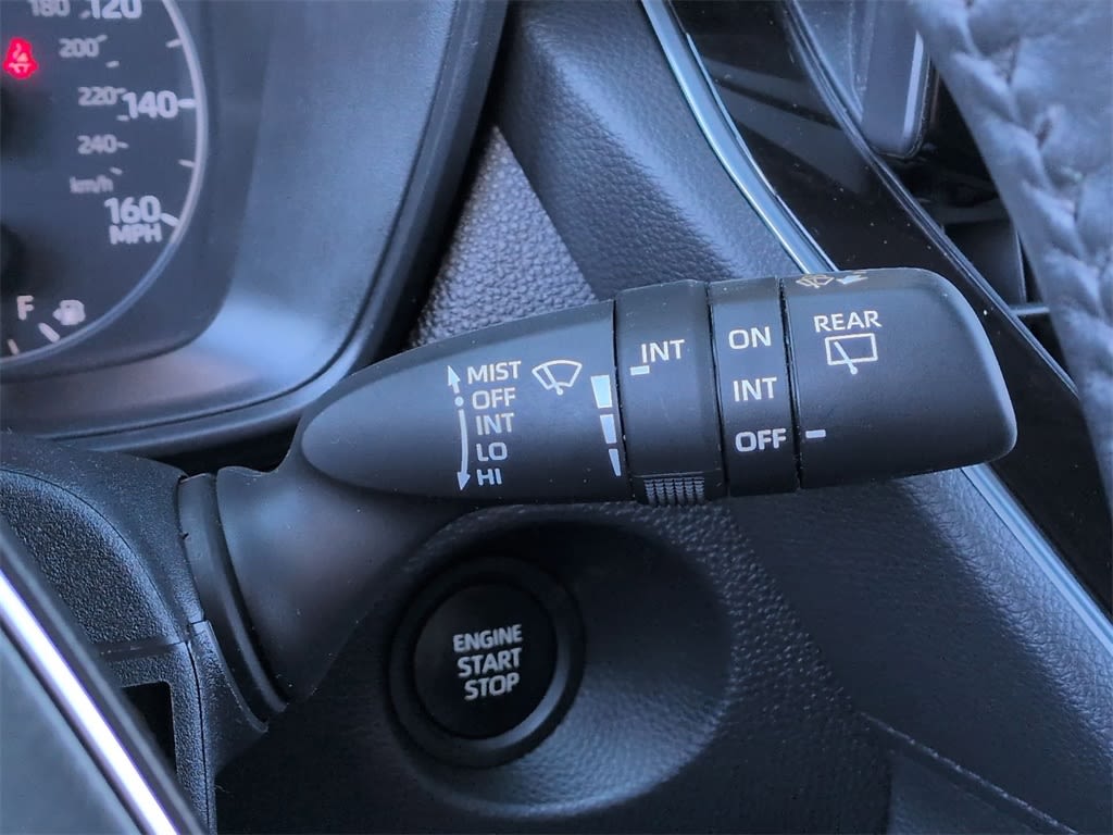 Thumbnail: 2024 Toyota Corolla Cross - 32