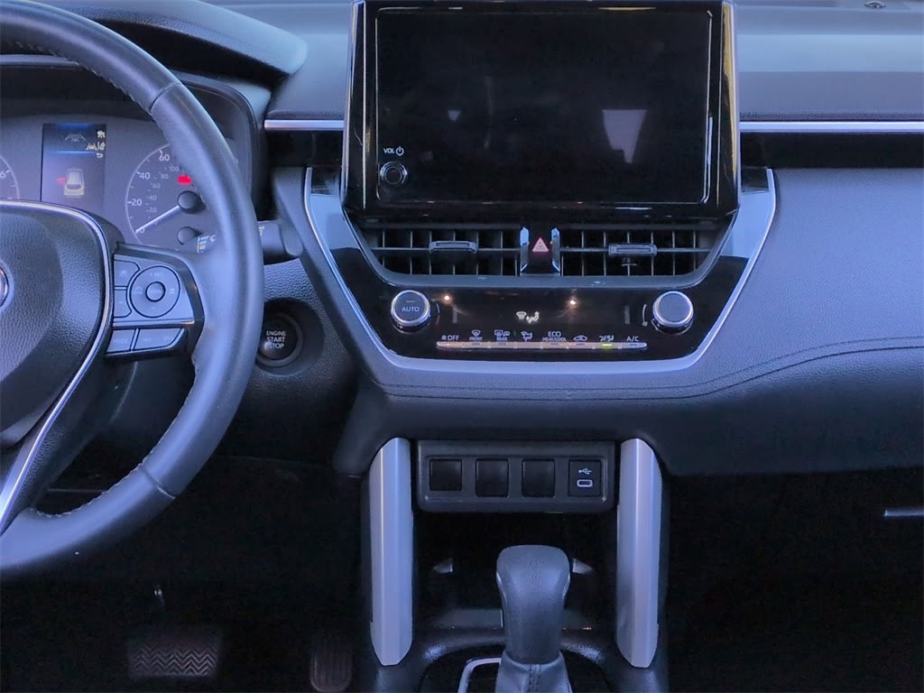 Thumbnail: 2024 Toyota Corolla Cross - 15