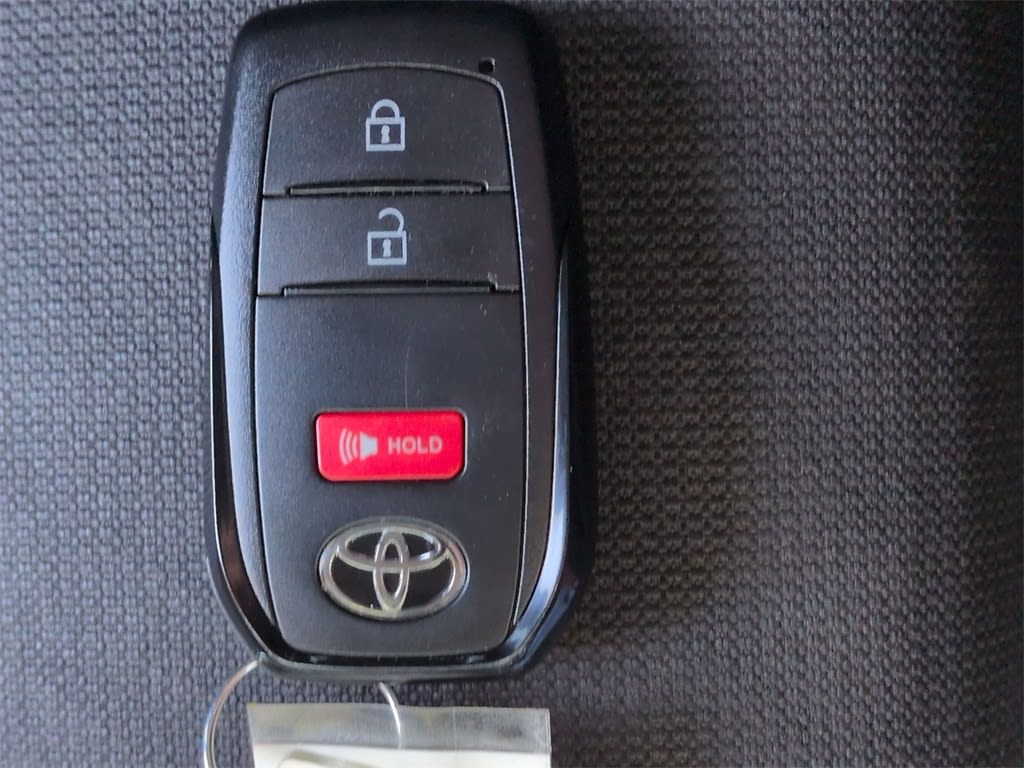 Thumbnail: 2024 Toyota Corolla Cross - 20