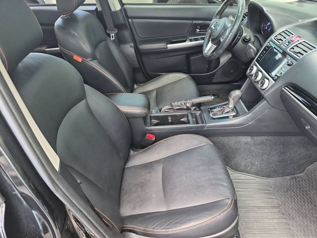 Thumbnail: 2016 Subaru Crosstrek - 10