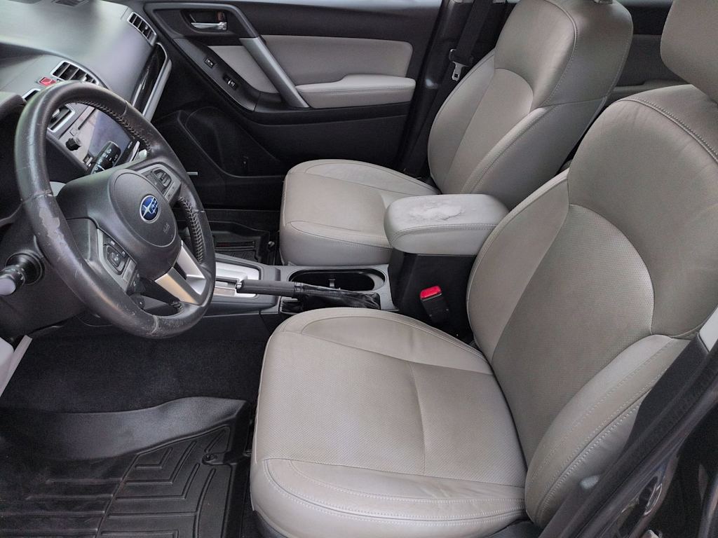 Thumbnail: 2017 Subaru Forester - 11