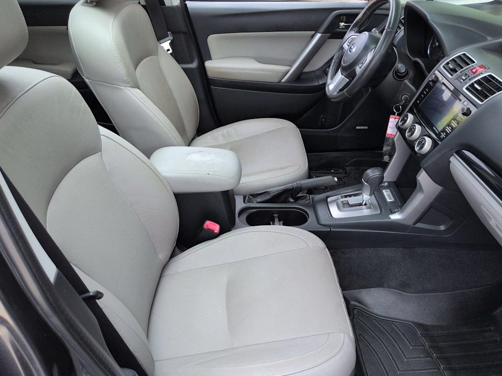 Thumbnail: 2017 Subaru Forester - 32