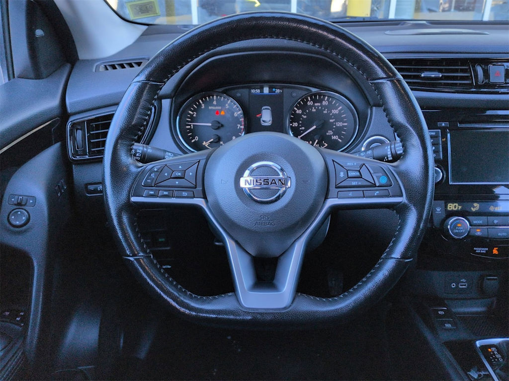 Thumbnail: 2022 Nissan Rogue Sport - 14