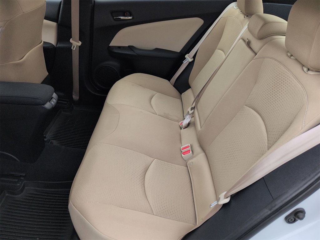 Thumbnail: 2022 Toyota Prius - 12