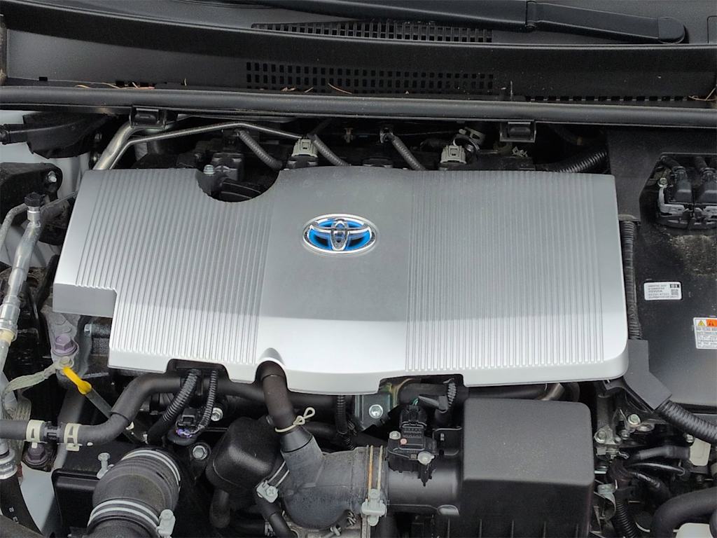 Thumbnail: 2022 Toyota Prius - 8