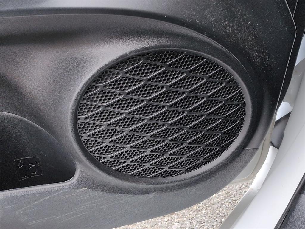 Thumbnail: 2022 Toyota Prius - 33