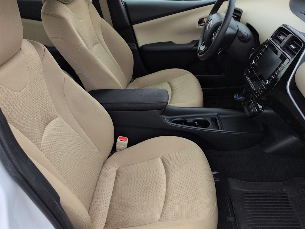 Thumbnail: 2022 Toyota Prius - 27