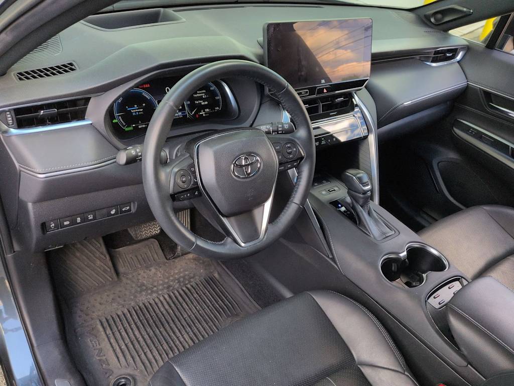 Thumbnail: 2023 Toyota Venza - 2