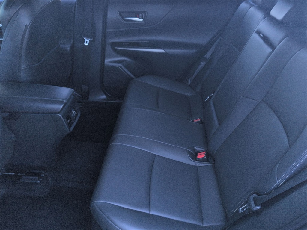 Thumbnail: 2024 Toyota Venza - 29