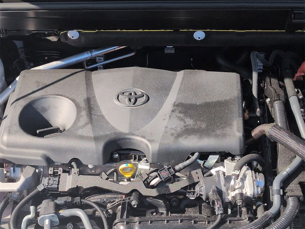 Thumbnail: 2024 Toyota Venza - 8