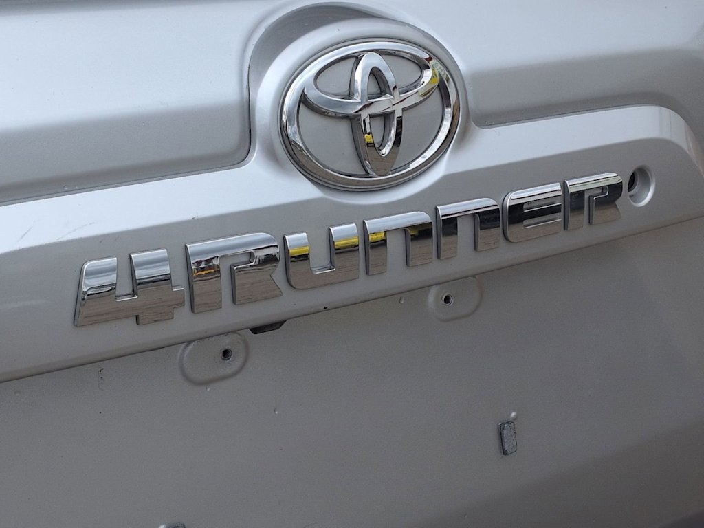 Thumbnail: 2019 Toyota 4Runner - 27