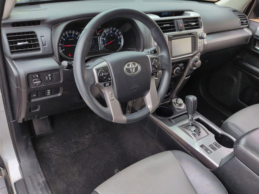 Thumbnail: 2019 Toyota 4Runner - 2