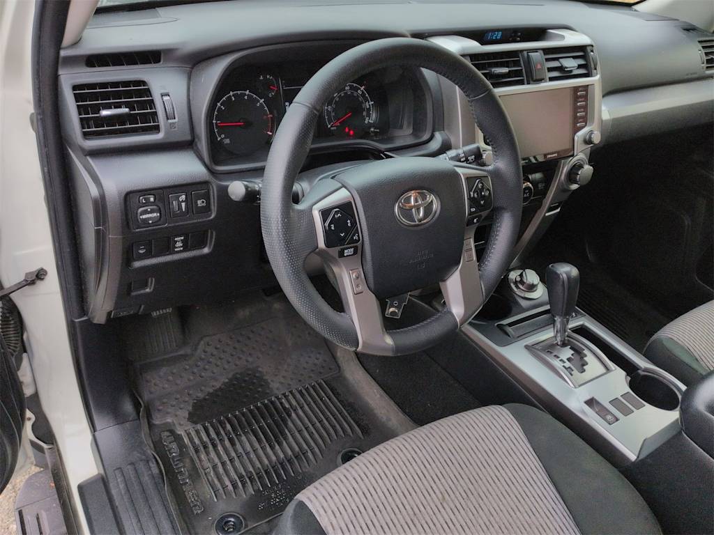 Thumbnail: 2020 Toyota 4Runner - 2