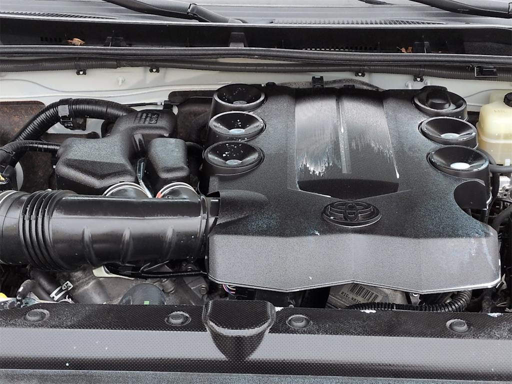 Thumbnail: 2020 Toyota 4Runner - 8