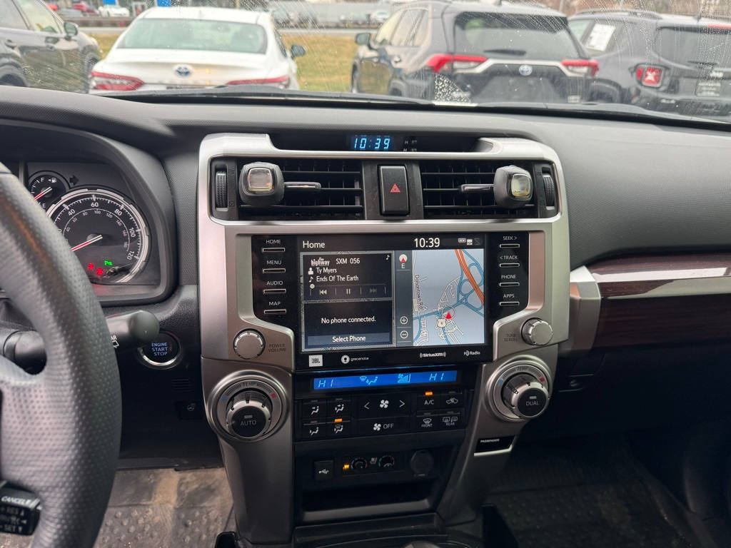 2023 Toyota 4Runner Limited 5