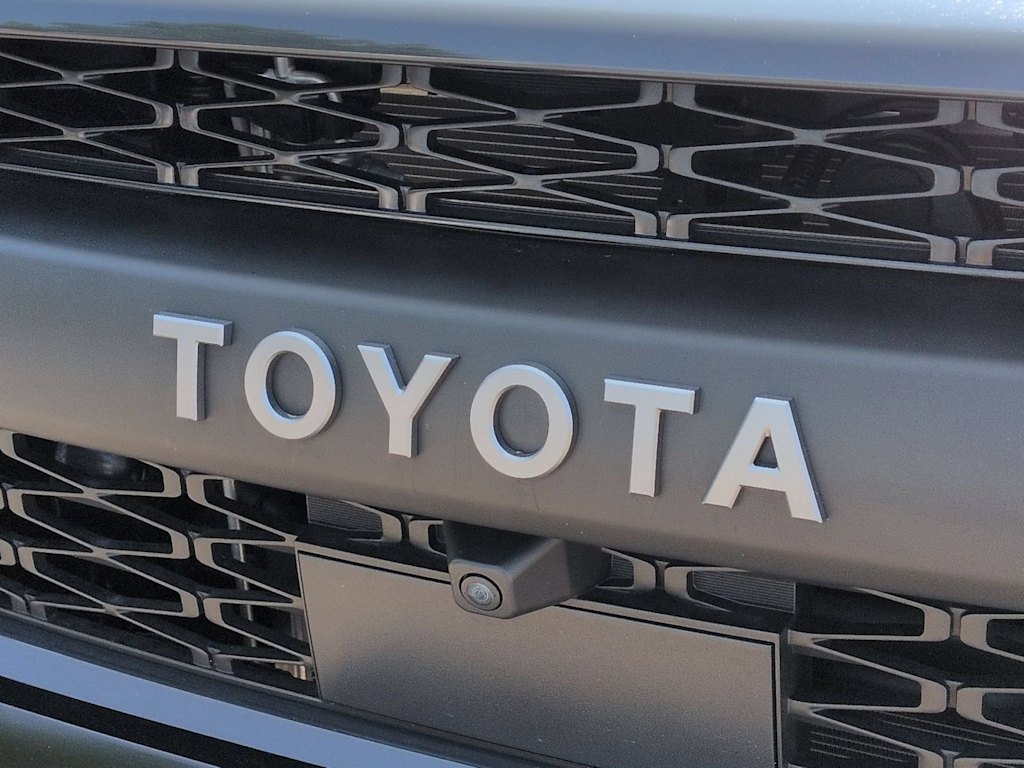 Thumbnail: 2024 Toyota 4Runner - 6