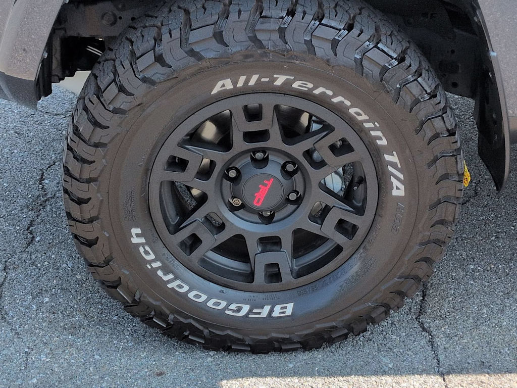 Thumbnail: 2024 Toyota 4Runner - 7
