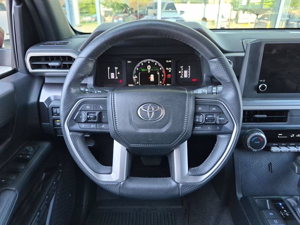 Thumbnail: 2025 Toyota 4Runner - 14