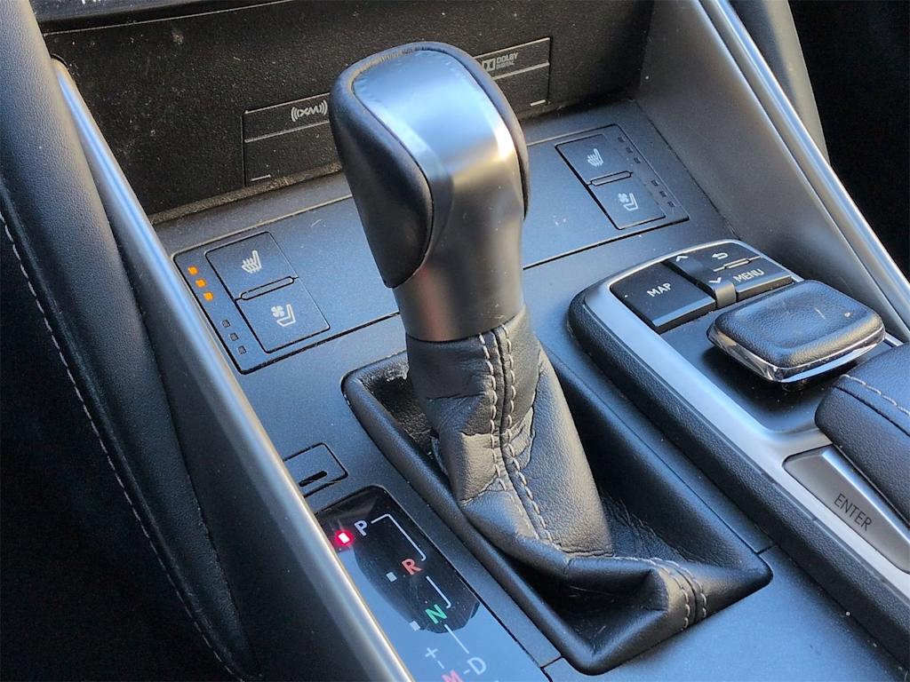 Thumbnail: 2017 Lexus IS - 17